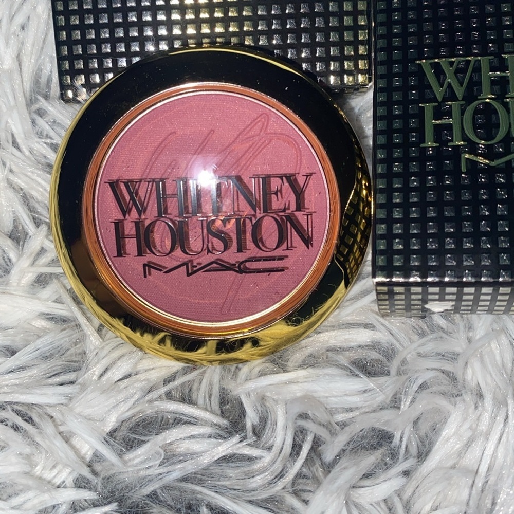 MAC Whitney Houston Powder Blush shade Nippy’s Plum Rose